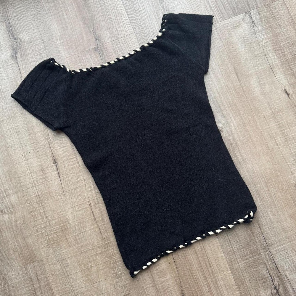Y2K Bebe Off The Shoulder Top Women's Size Medium Black Woven Trim Stretch Knit
